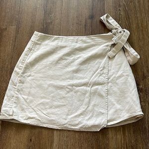 Forever 21 Tan Skirt with tie!!
